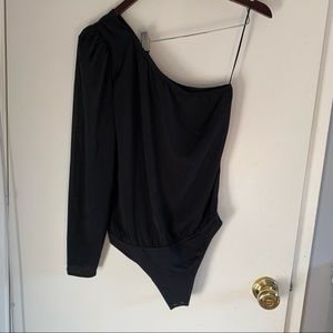 NWOT Abercrombie & Fitch one shoulder bodysuit